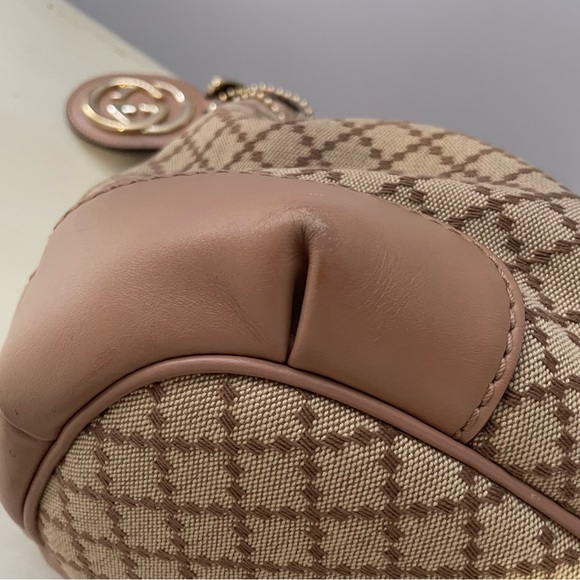 🩷💯 Authentic Gorgeous GUCCI Suki Diamante Handbag🩷 - Picture 12 of 16